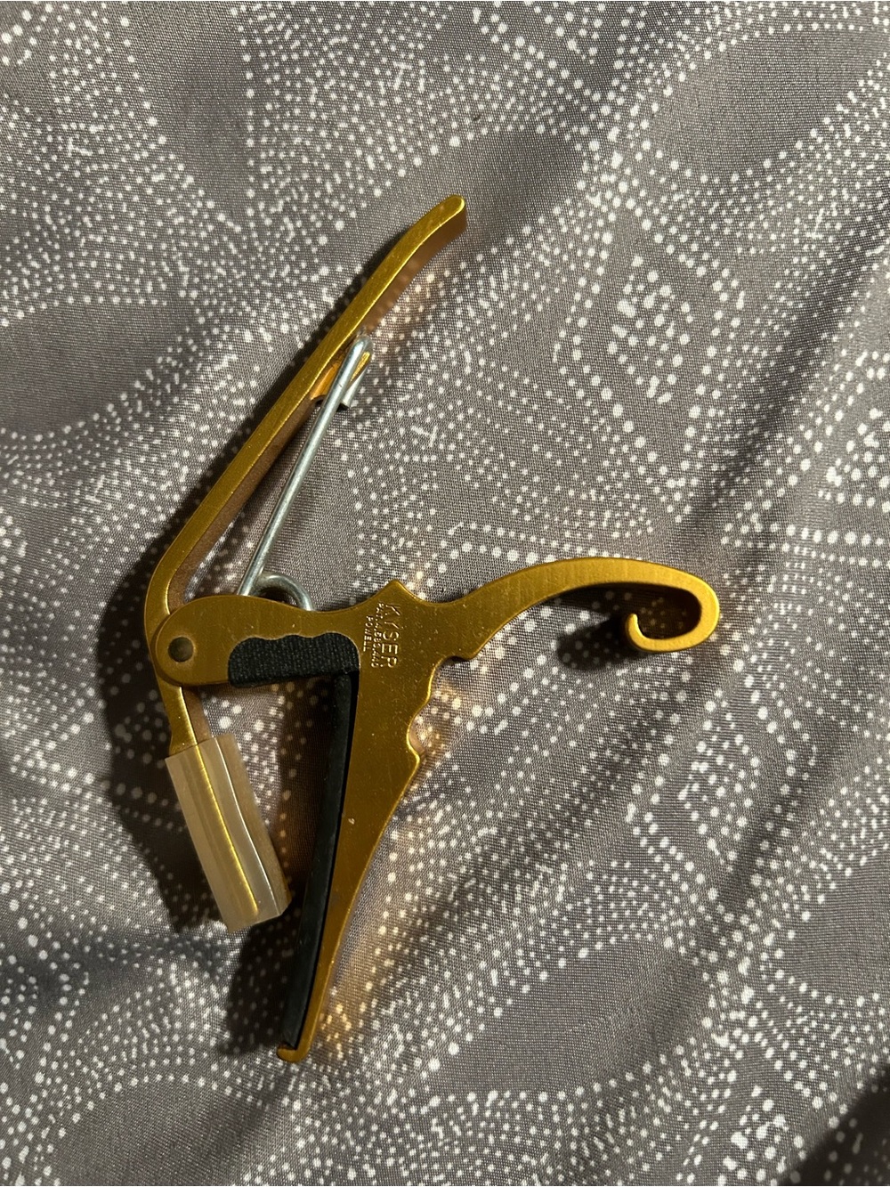 Kyser Gold Guitar Capo - Metal Clamp with Black Padding